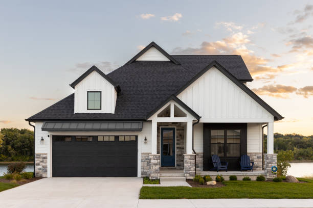 Best Roof Leak Repair  in Logan, OH